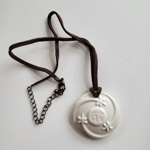 Avon | Haiku Awakenings Ceramic Necklace